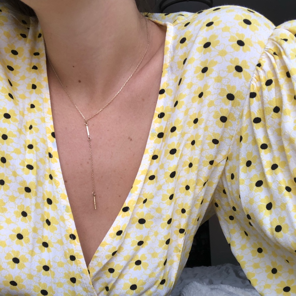 Drop Necklace in Gold